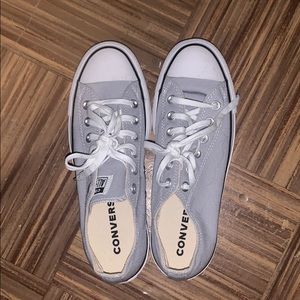 ✨ NBW GRAY WOMEN’S CONVERSE ✨